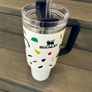 New Stanley 40oz Quencher Tumbler Abstract Geo limited edition
